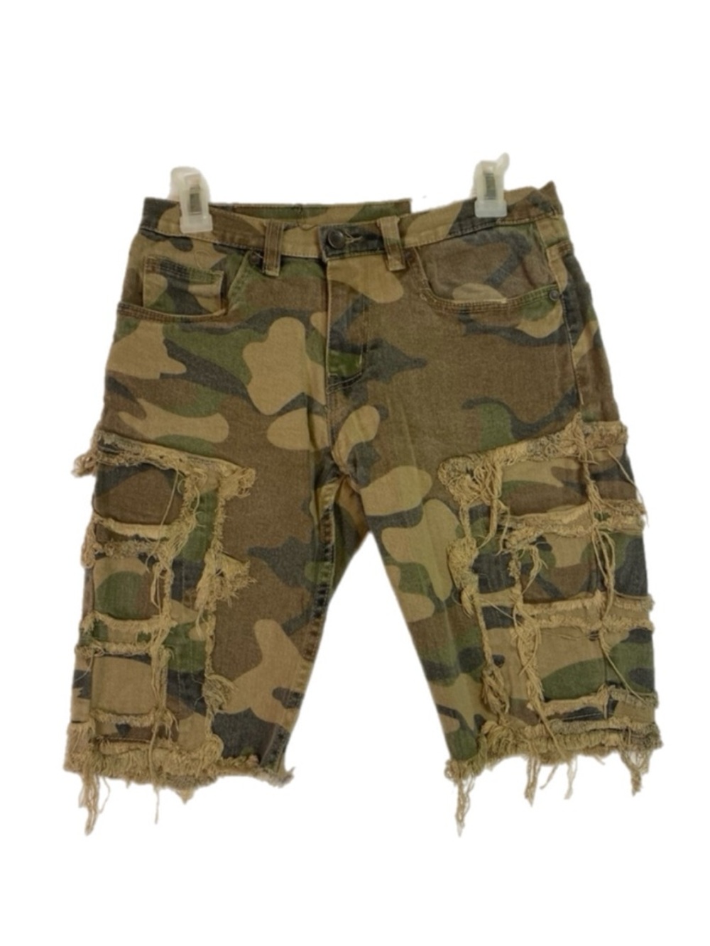 Evolution in Design Camo Distressed Cargo Shorts 29” waist